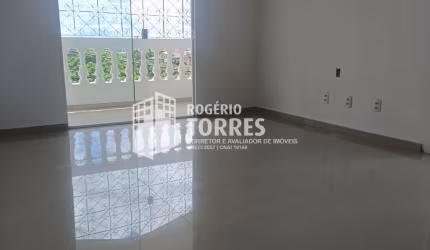 Vendo casa de 2/4 sendo 1 suíte em Castelo Branco