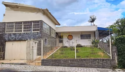 Casa comercial com 5 quartos, Centro - Pindamonhangaba