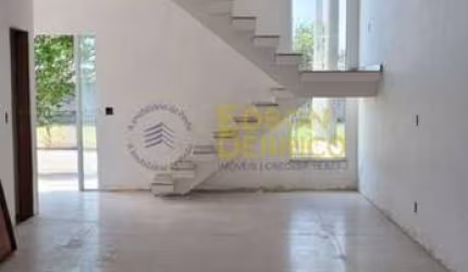 Sobrado com 3 quartos à Venda, Condomínio Residencial e Comercial Laguna - Pindamonhangaba