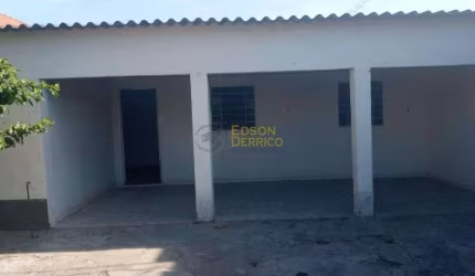 Casa com 2 dormitórios à venda, 113 m² por R$ 210.000 - Jardim Eloyna - Pindamonhangaba/SP