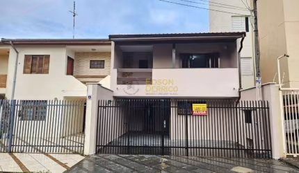 Sobrado com 3 dormitórios para alugar, 178 m² por R$ 2.912,96/mês - Vila Bourghese - Pindamonhangaba/SP