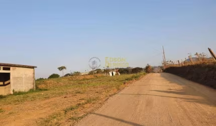 Terreno à Venda, bairro das Campinas - R$ 150.000,00 em Pindamonhangaba