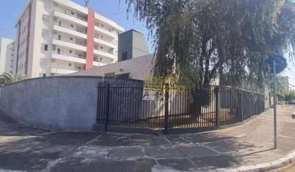 Casa com 4 quartos à Venda, São Benedito - Pindamonhangaba