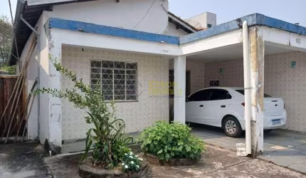 Casa com 2 dormitórios à venda, 120 m² por R$ 330.000 - Santana - Pindamonhangaba/SP
