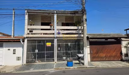 Sobrado com 4 quartos, Residencial Nova Esperança - Pindamonhangaba