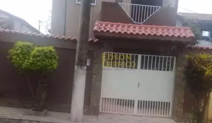 Sobrado com 2 dormitórios à venda, 182 m² por R$ 270.000 - Vila Sao Benedito - Pindamonhangaba/SP