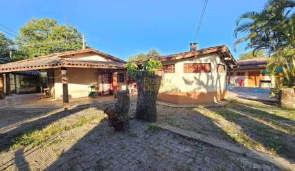 Chácara com 3 dormitórios, 2500 m² - venda por R$ 900.000,00 - Bom Sucesso - Pindamonhangaba/SP