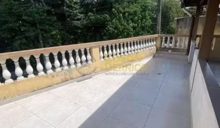 Casa com 2 dormitórios à venda, 180 m² por R$ 420.000,00 - Vila Suiça - Pindamonhangaba/SP