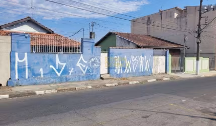 Casa à venda, 170 m² por R$ 720.000,00 - Alto do Tabaú - Pindamonhangaba/SP