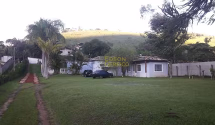 Chácara com 2 dormitórios à venda, 3400 m² por R$ 980.000 - Ribeirão Grande - Pindamonhangaba/SP