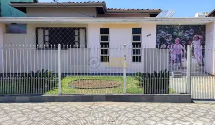 Casa, 365 m² - venda por R$ 3.500.000,00 ou aluguel por R$ 5.818,09/mês - São Benedito - Pindamonhangaba/SP