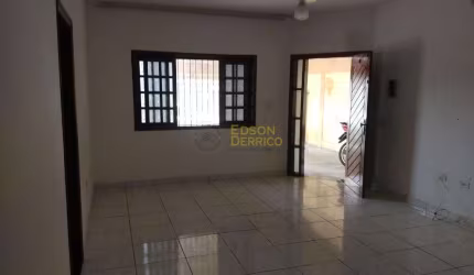 Sobrado com 2 dormitórios à venda, 219 m² por R$ 490.000 - Bela Vista - Pindamonhangaba/SP