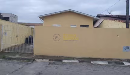 Casa com 2 dormitórios à venda, 90 m² por R$ 235.000,00 - Conjunto Residencial Araretama - Pindamonhangaba/SP
