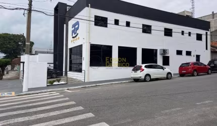 Sala para alugar, 35 m² por R$ 1.512,52/mês - Chácara Galega - Pindamonhangaba/SP