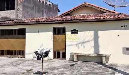 Casa com 3 dormitórios à venda, 128 m² por R$ 450.000 - Cidade Nova - Pindamonhangaba/SP