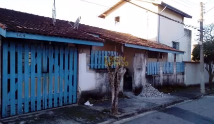 Sobrado com 3 quartos à Venda, Residencial Ouro Verde - Pindamonhangaba