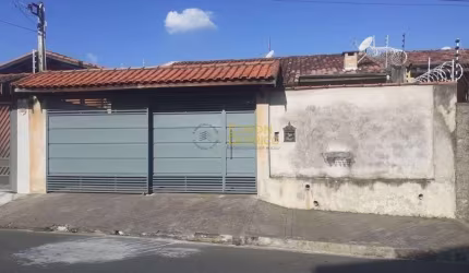 Casa com 3 dormitórios à venda, 135 m² por R$ 650.000,00 - Jardim Rosely - Pindamonhangaba/SP