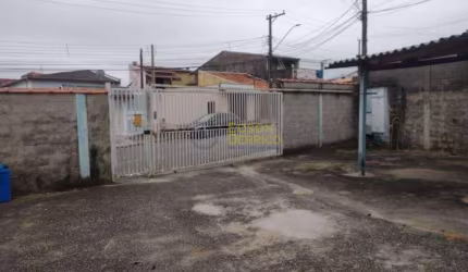 Apartamento com 2 dormitórios à venda, 54 m² por R$ 135.000,00 - Mombaça - Pindamonhangaba/SP