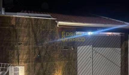 Casa com 2 dormitórios à venda, 98 m² por R$ 295.000,00 - Mantiqueira - Pindamonhangaba/SP