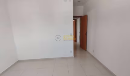 Apartamento com 2 dormitórios à venda, 69 m² por R$ 361.900,00 - Chácara Galega - Pindamonhangaba/SP