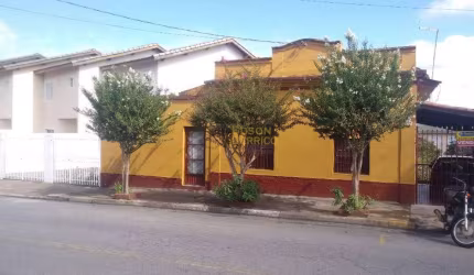 Casa residencial à venda, Jardim Boa Vista, Pindamonhangaba.