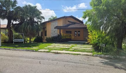 Sobrado com 3 quartos para Locação, Socorro - Pindamonhangaba