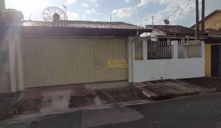 Casa com 4 dormitórios à venda, 179 m² por R$ 400.000 - Loteamento Residencial Andrade - Pindamonhangaba/SP