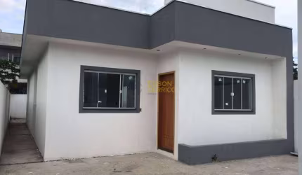 Casa com 3 dormitórios à venda, 80 m² por R$ 360.000,00 - Loteamento Residencial e Comercial Flamboyant - Pindamonhangaba/SP