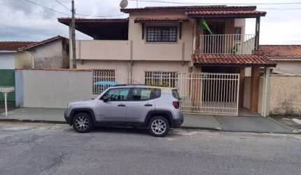 Sobrado com 4 dormitórios à venda, 120 m² por R$ 460.000,00 - Jardim Resende - Pindamonhangaba/SP