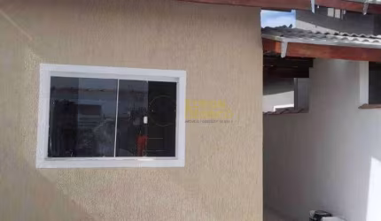 Casa com 2 dormitórios à venda, 70 m² por R$ 215.000 - Residencial E Comercial Portal dos Eucaliptos - Pindamonhangaba/SP