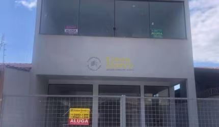 Galpão para alugar, 246 m² por R$ 3.868,91/mês - Residencial Parque das Palmeiras - Pindamonhangaba/SP