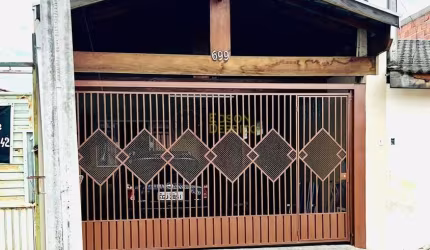Casa com 2 quartos à Venda, Vila Rica - Pindamonhangaba