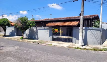 Casa com 4 quartos, Santana - Pindamonhangaba