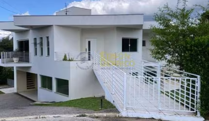 Sobrado em Condomínio com 4 quartos à Venda, Socorro - Pindamonhangaba