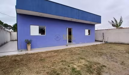 Casa para locação com 2 quartos, Industrial Moreira Cesar - Pindamonhangaba