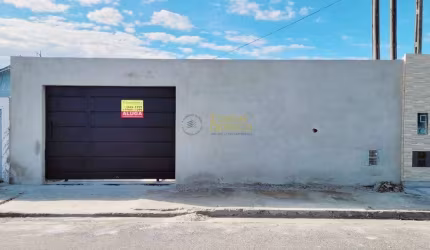 Casa á venda com 2 quartos, Conjunto Habitacional Terra dos Ipês I (Sul) - Pindamonhangaba