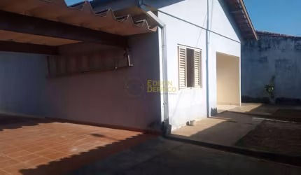 Casa com 2 quartos à Venda, Campo Alegre - Pindamonhangaba