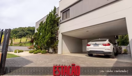 Casa com 3 quartos à venda no Belchior Central, Gaspar , 279 m2 por R$ 1.800.000