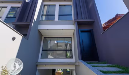 Casa com 3 quartos à venda em Água Verde, Blumenau , 138 m2 por R$ 760.000