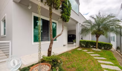 Casa com 5 quartos à venda na Bela Vista, Gaspar , 312 m2 por R$ 1.500.000