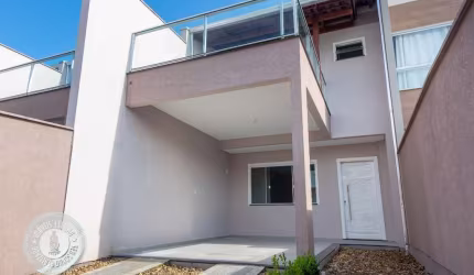 Casa com 2 quartos à venda em Santa Terezinha, Gaspar , 113 m2 por R$ 520.000