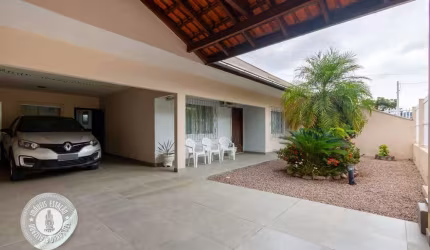 Casa com 4 quartos à venda no Velha, Blumenau , 198 m2 por R$ 750.000