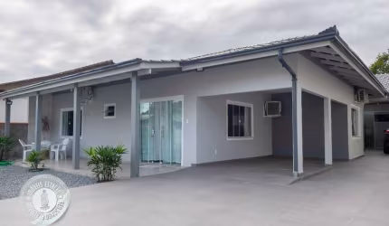 Casa com 3 quartos à venda no Tribess, Blumenau , 230 m2 por R$ 1.100.000