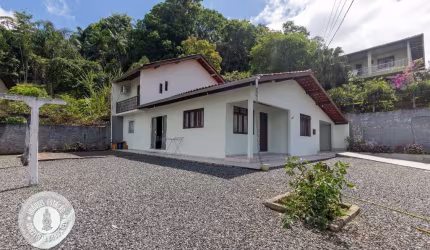 Casa com 3 quartos à venda no Fortaleza, Blumenau , 165 m2 por R$ 570.000