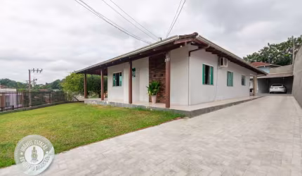Casa com 4 quartos à venda no Itoupava Central, Blumenau , 223 m2 por R$ 890.000