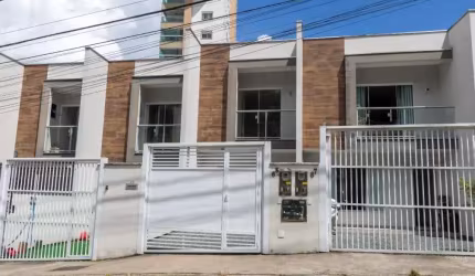 Casa com 2 quartos à venda na Escola Agrícola, Blumenau , 107 m2 por R$ 498.000