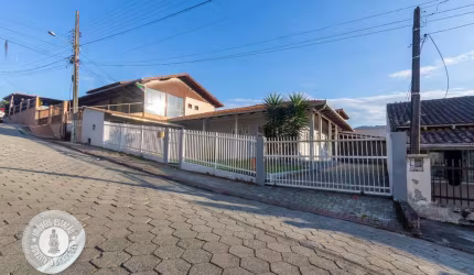 Casa com 3 quartos à venda no Passo Manso, Blumenau , 276 m2 por R$ 550.000