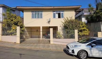 Casa de 3 Dormitórios | 1 Suíte | Ipiranga