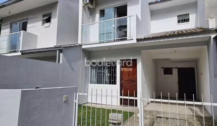 Sobrado de 2 Dormitórios | Jardim Botânico