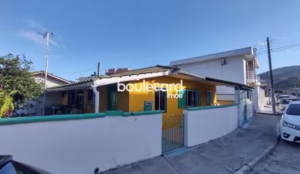 Casa com 4 Dormitórios | Fazenda da Armação | Governador Celso Ramos